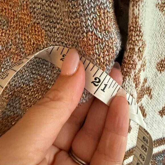 90s Vintage | Express | Metallic Silver and Gold Patterned Sweater Tunic Medium - Picture 8 of 9